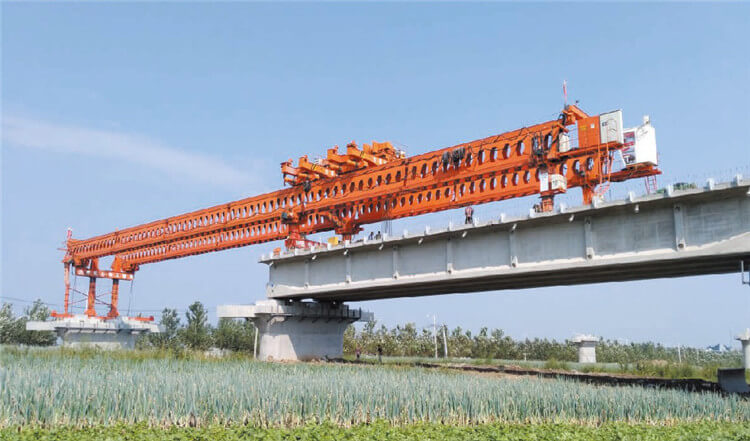 铁路架桥机